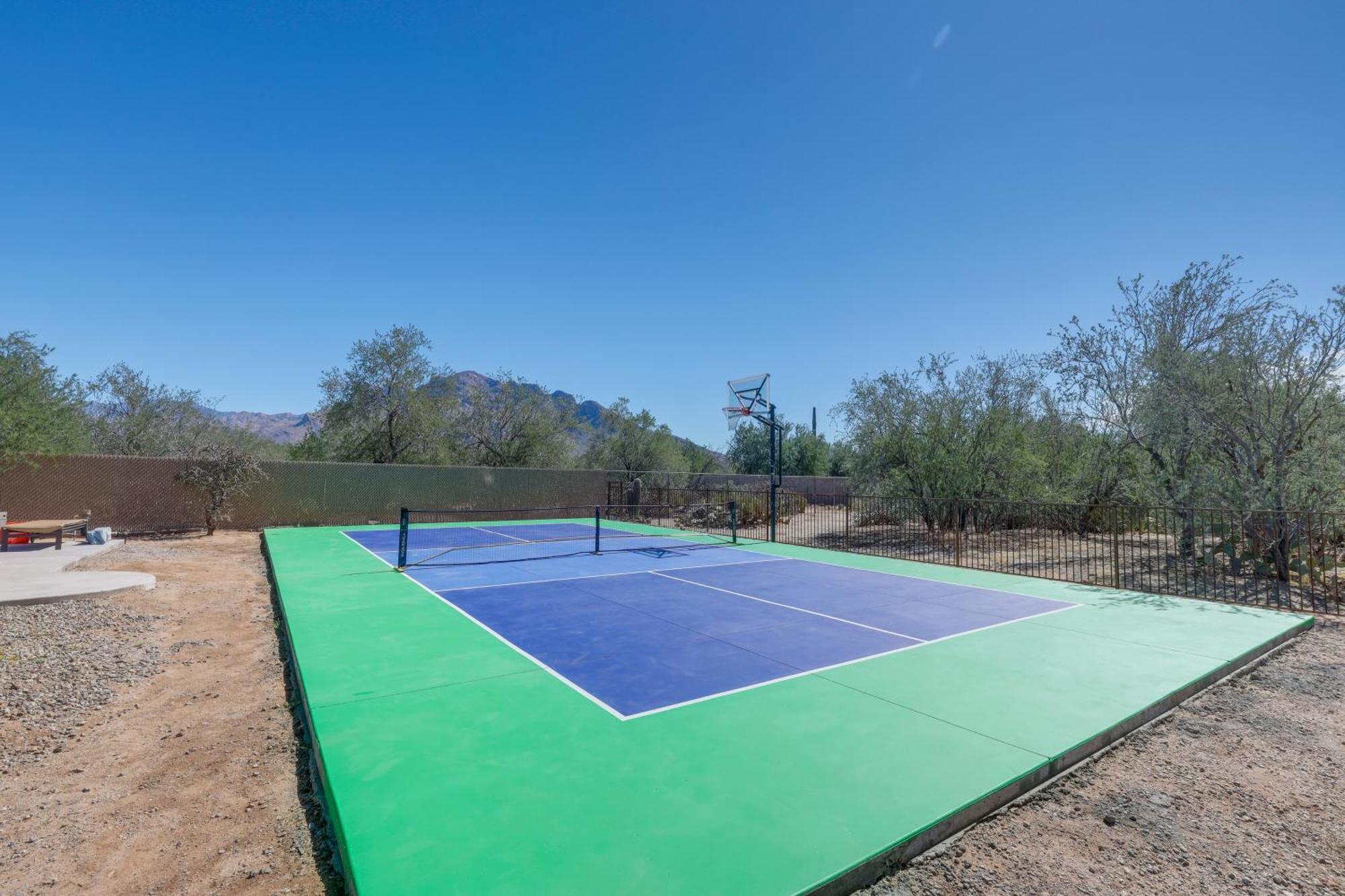 Oro Valley Retreat With Pool, Spa And Rooftop Views! Eksteriør billede